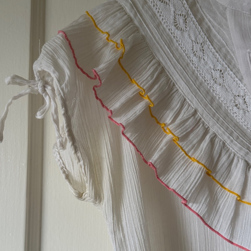 White and Pink Ruffled Dress - Picture 6 of 9